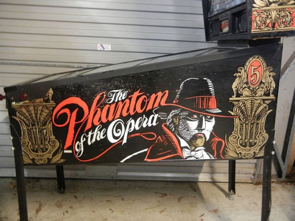 Phantom of the Opera Pinball Machine by Data East - 1990 - Image 4