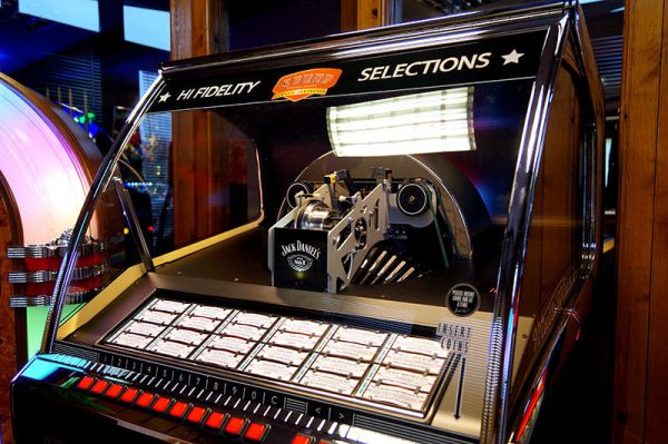 Jack Daniel's Rocket Vinyl Jukebox - Image 3